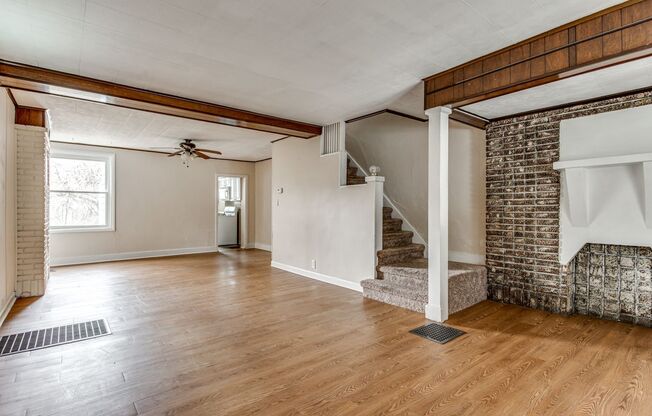3 bedroom in Highland Park- Central Air!
