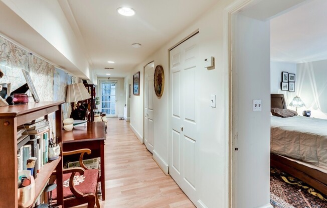 1726 Willard St NW Unit A