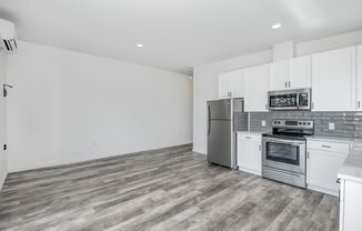 1 bed, 1 bath, 807 sqft, $1,589, Unit 302