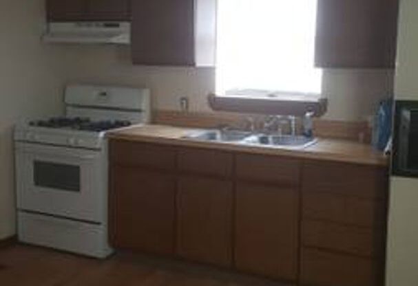 2 bedroom with appliances