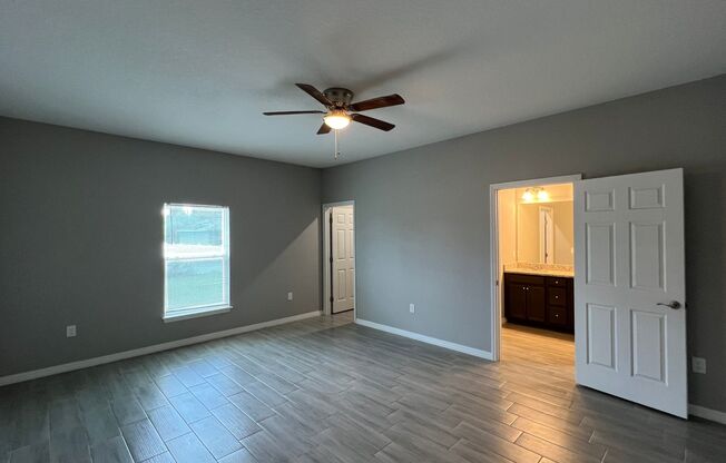 3 beds, 2 baths, $1,749