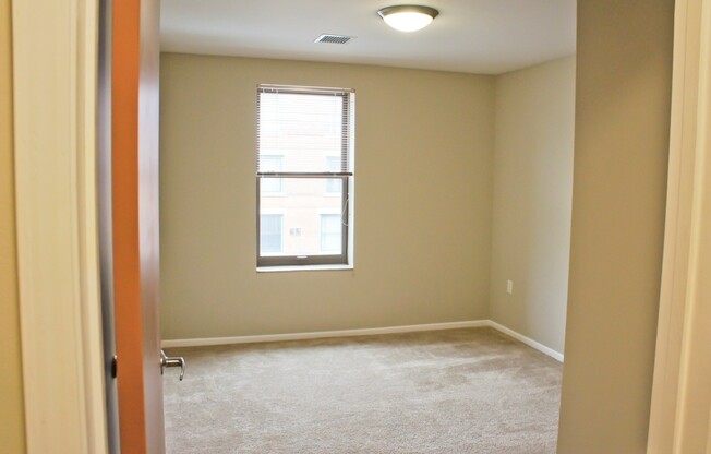 3 beds, 2 baths, 1,257 sqft, $1,475, Unit 313