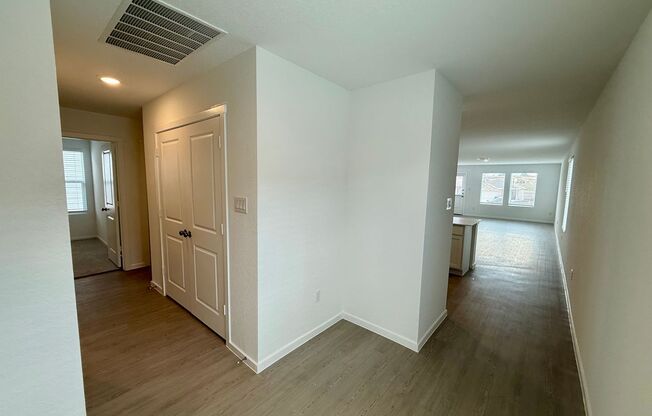 Brand NEW 4-bedroom, 2-bathroom home for lease in a fabulous New Braunfels neighborhood!