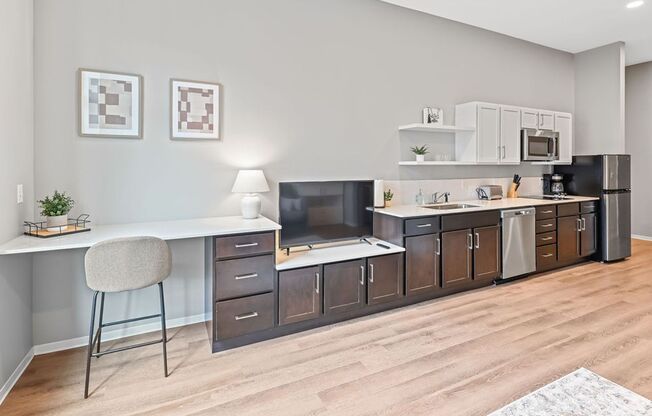 Studio, 1 bath, 457 sqft, $1,025, Unit 1306