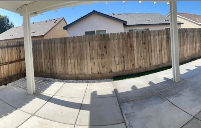 Lovely 3 Bedroom / 2 Bathroom for rent $2,600