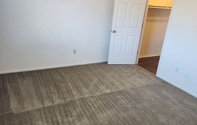 1 bed, 1 bath, 780 sqft, $1,068, Unit 05 - 506