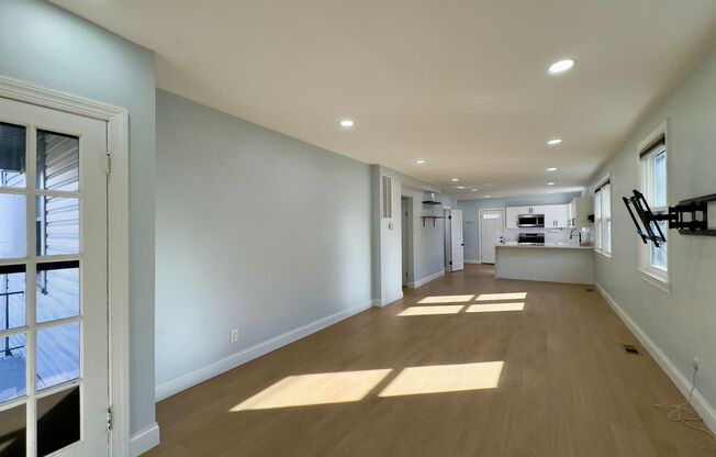 Charming 3 Bedroom/3 Bathroom Detached Home in Woodlawn, MD!