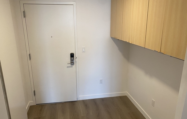 Studio, 1 bath, 387 sqft, $2,450, Unit 507