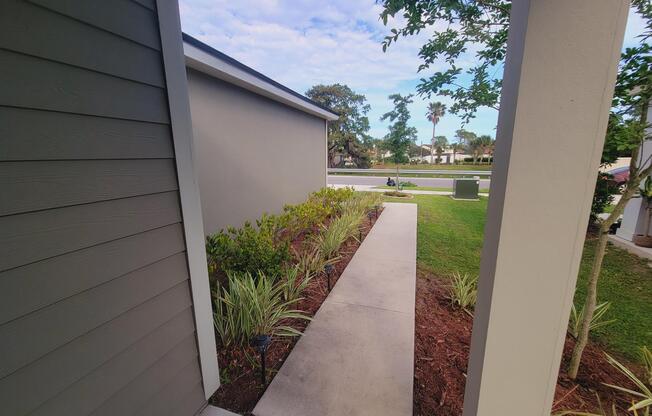 7940 MDW WALK LN
