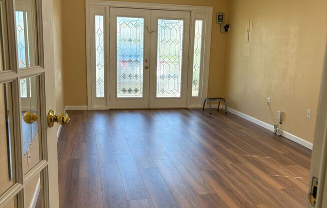 4 bedroom with bonus room near MacDill