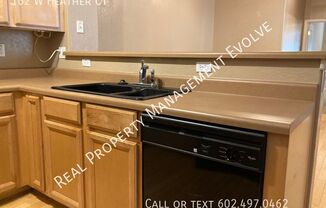 162 W HEATHER CT
