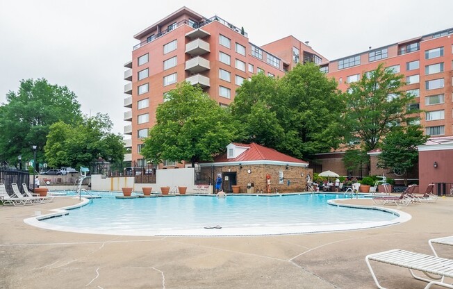 Studio, 1 bath, $1,495