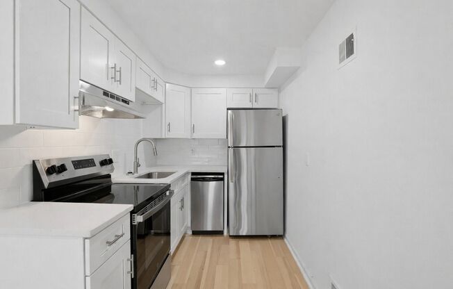 1 bed, 1 bath, 590 sqft, $1,300, Unit 303