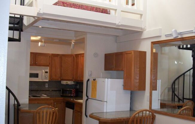 1 bed, 1 bath, 500 sqft, $1,720, Unit 307