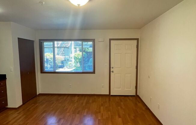 1 Bedroom in the North End of Tacoma!