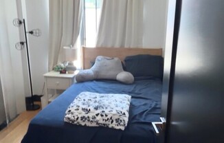 2 beds, 1.5 baths, 950 sqft, $3,850, Unit 1A