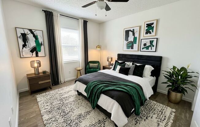 Beautiful Renovated 2 Bedroom 2 Bathroom Water Front Property!!!