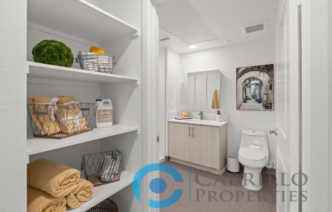 2 beds, 2 baths, 914 sqft, $3,500, Unit 213