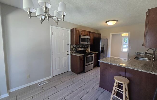 3 beds, 2 baths, $1,500