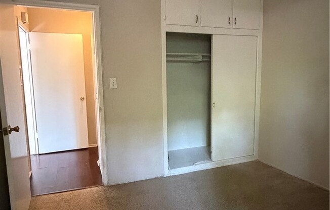 1 bed, 1 bath, 700 sqft, $1,595