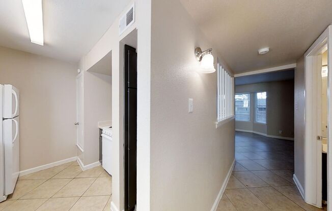 2 beds, 2.5 baths, 1,031 sqft, $1,339, Unit 06