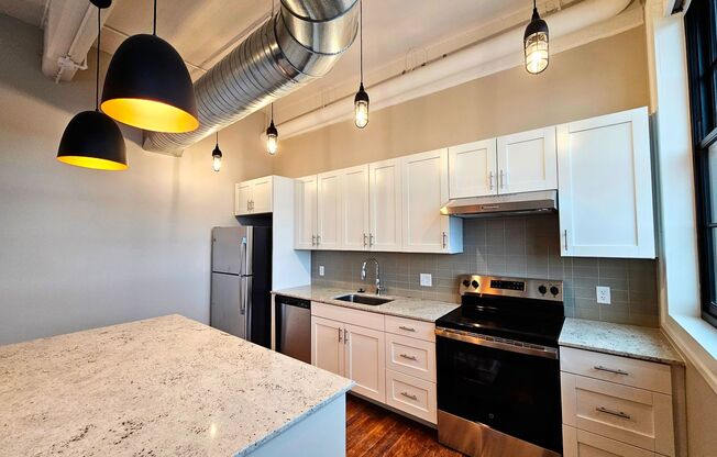 1 bed, 1 bath, 789 sqft, $1,750, Unit UNIT 607