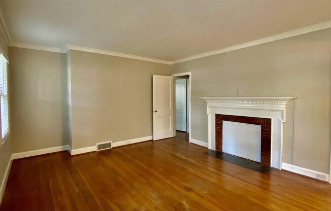 1608 DELAWARE AVE