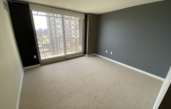 1 bed, 1 bath, 807 sqft, $3,599, Unit 1523