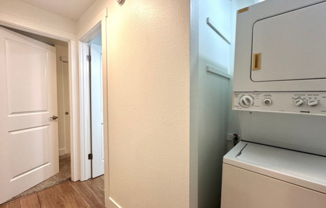 2 beds, 1 bath, 803 sqft, $1,695, Unit 110