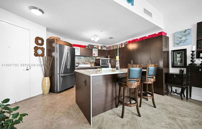 2 beds, 2.5 baths, $7,600, Unit # 5103