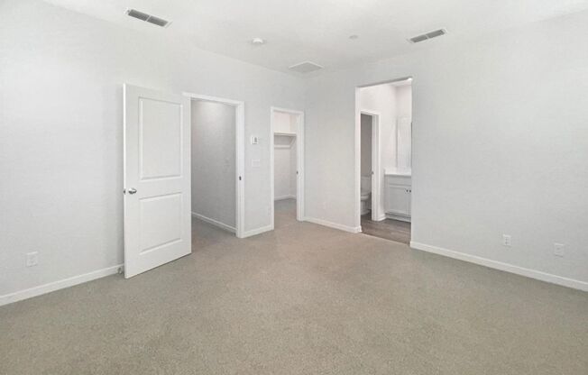 3 beds, 2.5 baths, $2,995, Unit # 65101