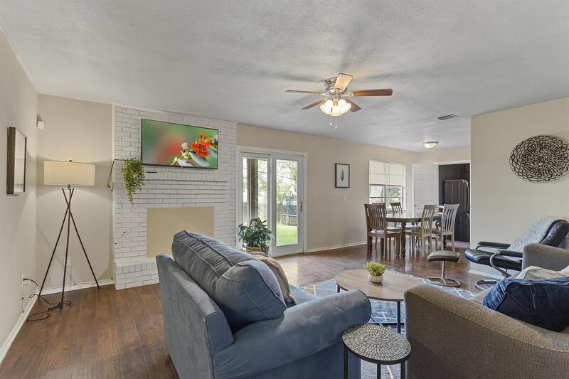 9024 Lifford Street Benbrook, TX ApartmentAdvisor