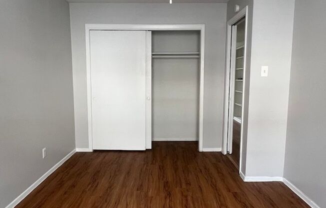 2 beds, 1 bath, 750 sqft, $1,000, Unit K708 - 307 - 109