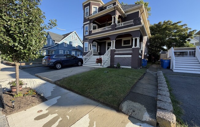 22 ADAMS ST
