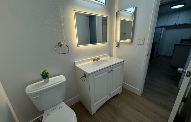 2 beds, 1 bath, $2,225, Unit 072#205