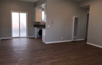 2 beds, 2 baths, 800 sqft, $2,695, Unit Unit 2