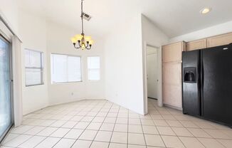 3 beds, 2 baths, $1,650