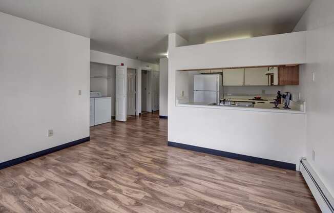 Welcome to Silver Ridge Apartment Homes