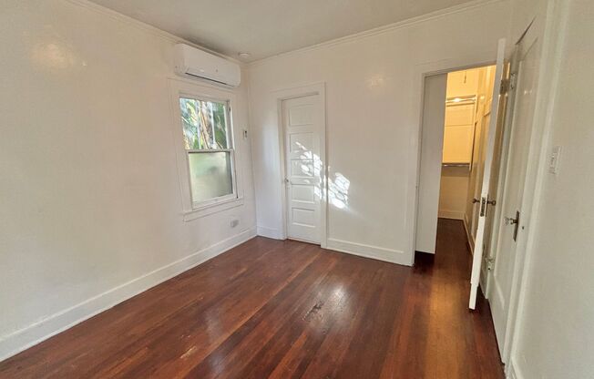 1 bed, 1 bath, $3,950, Unit 4300 Melbourne Ave