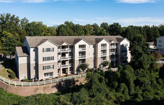 Exterior View of Property at Abberly Woods Apartment Homes, Charlotte