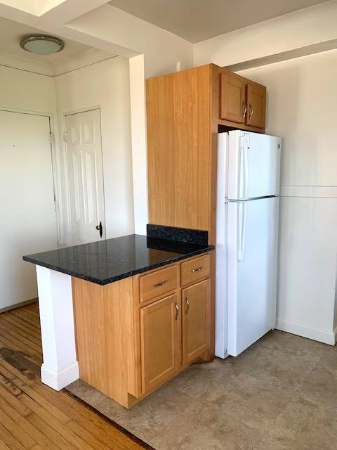 3 Bed - 1.5 Bath Renovated Kitchen