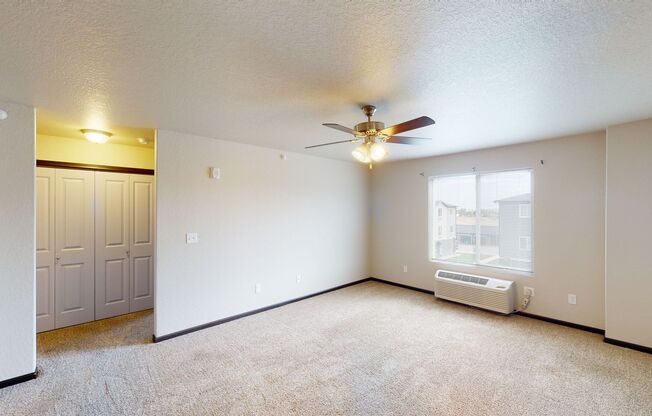 1 bed, 1 bath, 801 sqft, $1,215, Unit 3240-202