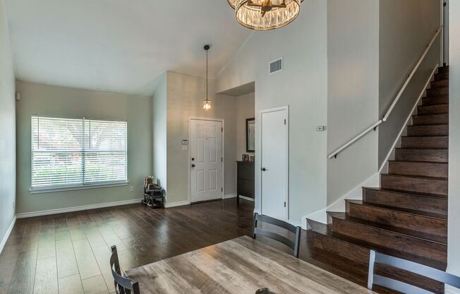 RENOVATED 3-BEDROOM HOME IN TEZEL OAKS, NORTHSIDE ISD