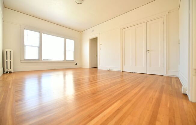 Studio, 1 bath, $1,895, Unit 06