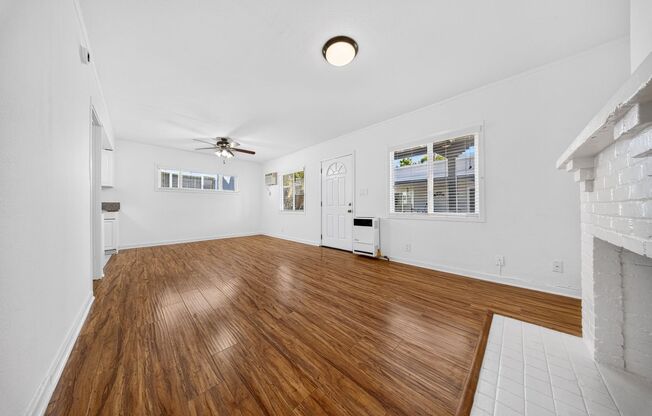 1685-1697 1/2 Summit St / 109-137 E. Penn St