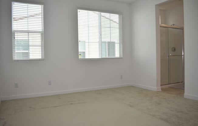 3 beds, 2.5 baths, $2,345