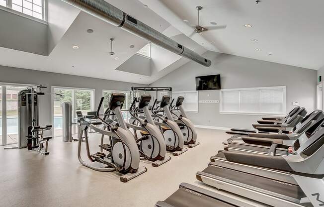 24 Hour Fitness Center at Kenilworth at Perring Park Apartments, Maryland