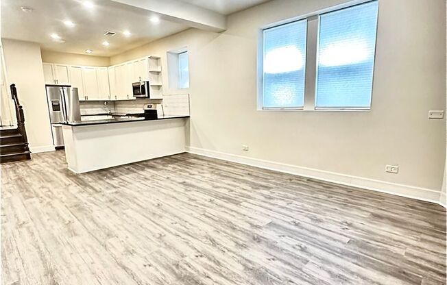 6981 Sheridan