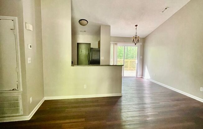 This Adorable 2 bedroom 2 bath duplex is located near Monroe Rd and Sardis Rd