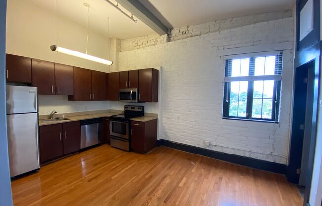 1 bed, 1 bath, 513 sqft, $895, Unit Apt #15